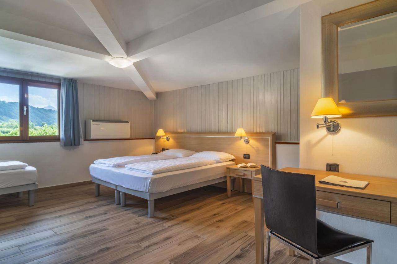 Garni Bellavista Hotell Calceranica al Lago Eksteriør bilde