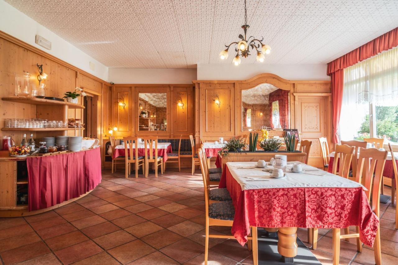 Garni Bellavista Hotell Calceranica al Lago Eksteriør bilde